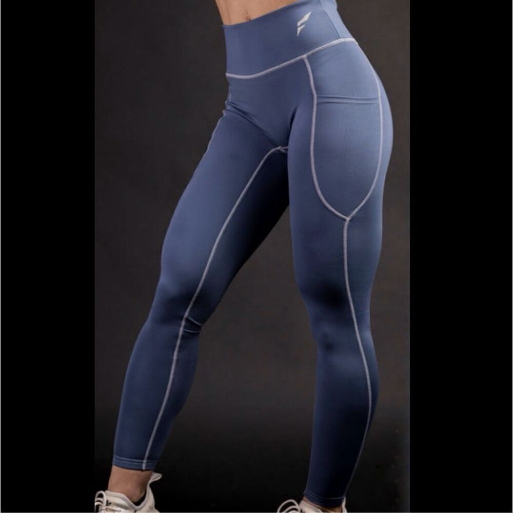 Flag nor Fail High Waist Vivid Leggings in Vintage Blue Size Small
